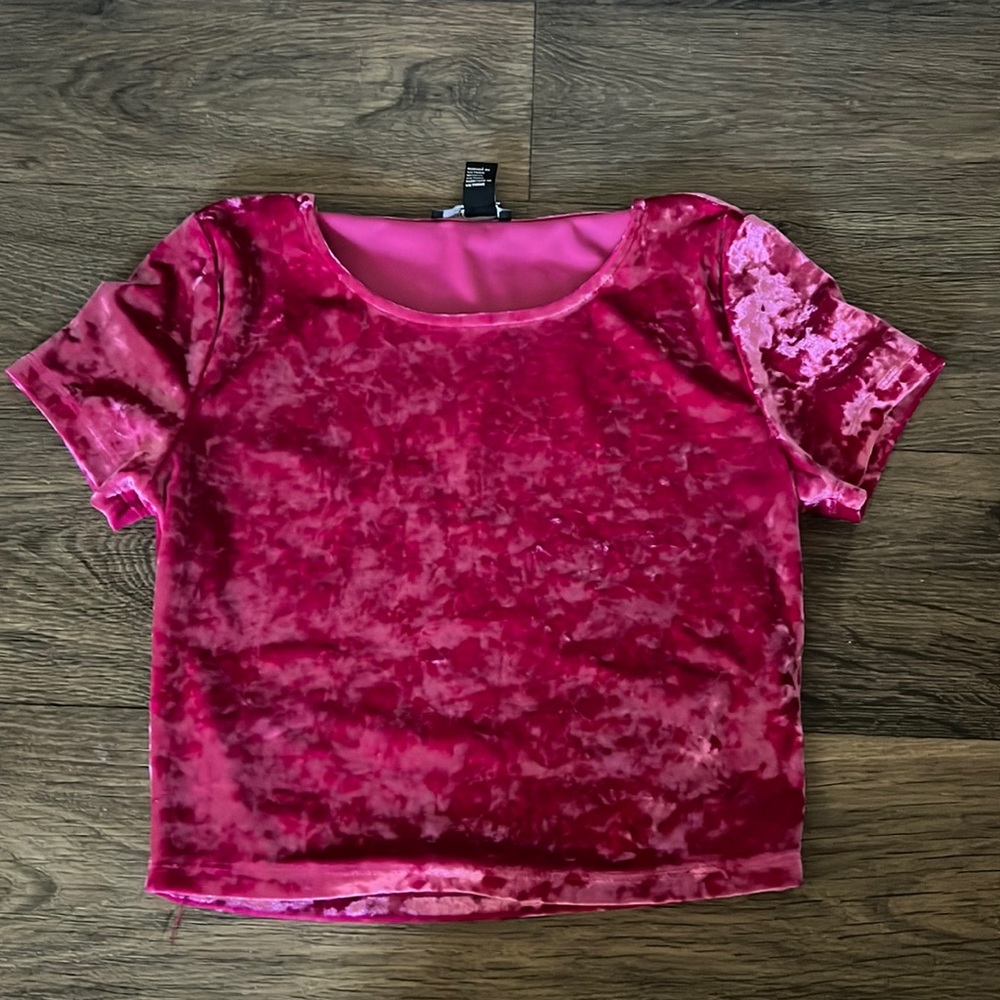 Crop top hot pink velvety
